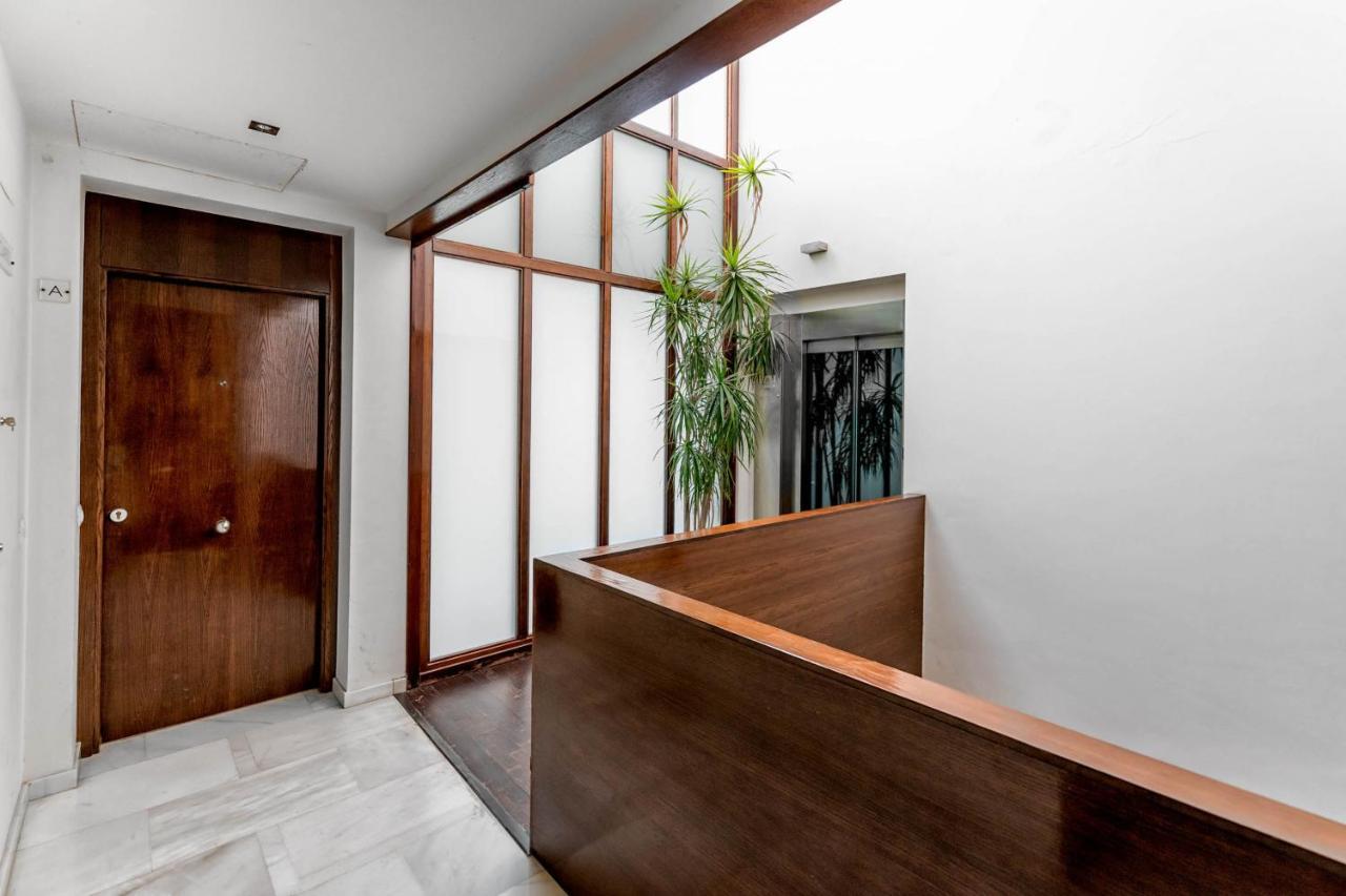 Larios Suites In Malaga By Solaga Holiday Homes Exterior foto